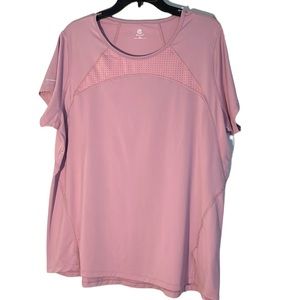 Champion Athletic XXL short sleeve shirt